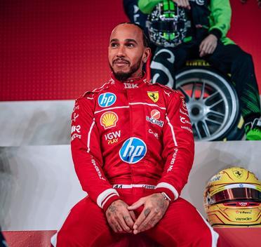 包含红牛车队碾压哈斯车队，诺里斯扛起全队的词条