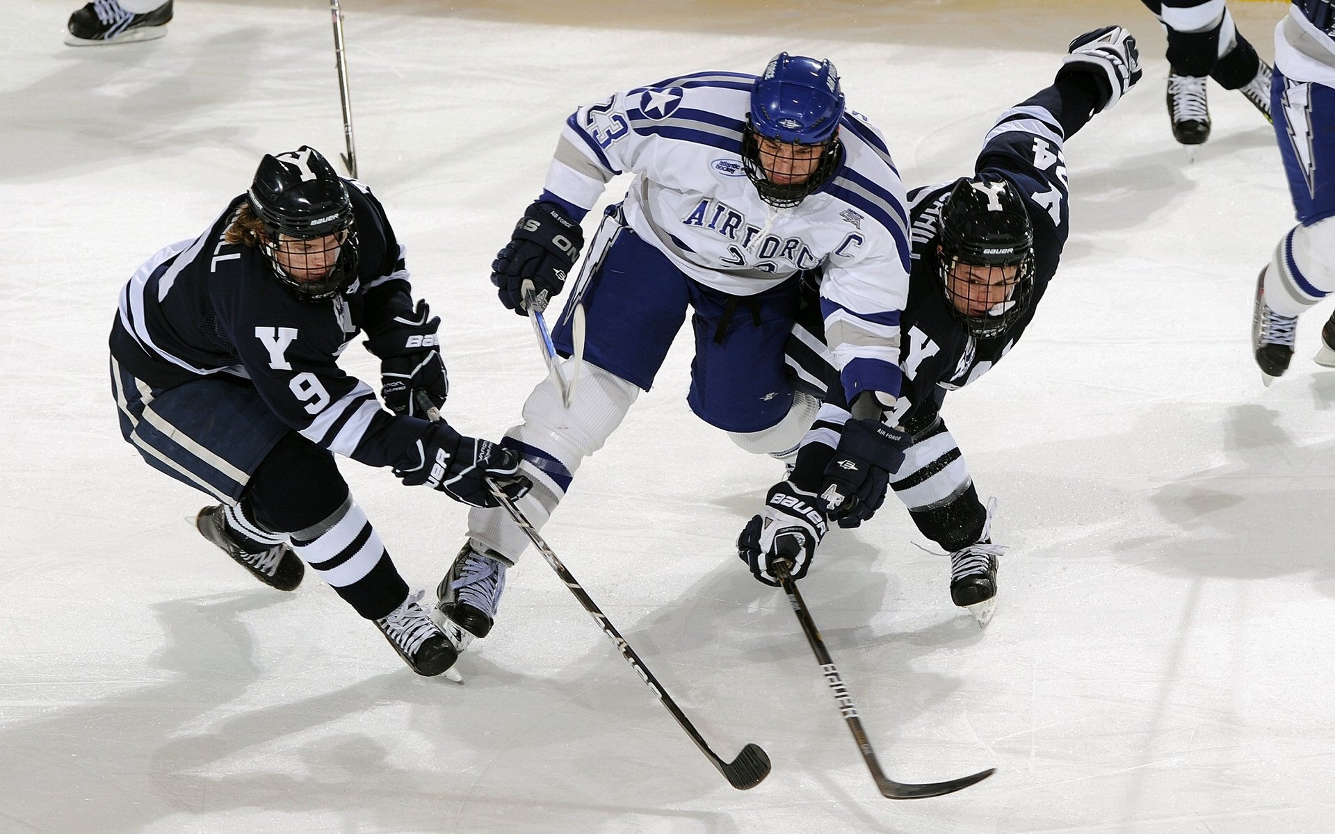 奥亚尔萨瓦尔，末节寒光出鞘，斩断格子军团的不败金身